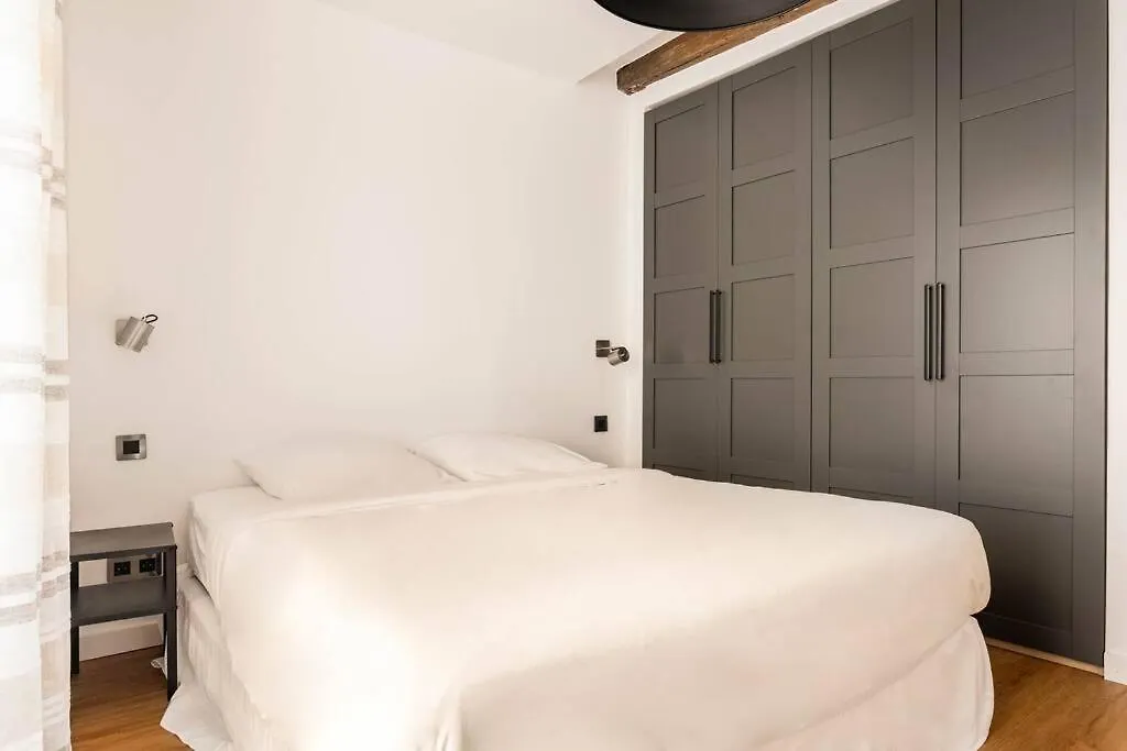 Apartment Magnifique Deux Chambres Au Centre De Paris